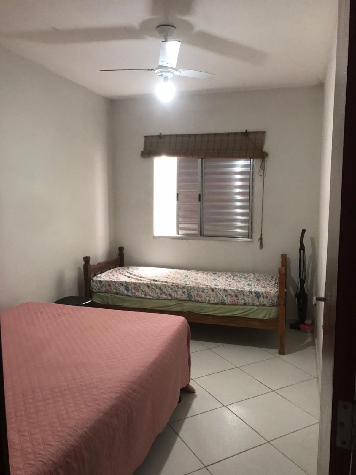 2 Quartos A 100m Da Toninhas